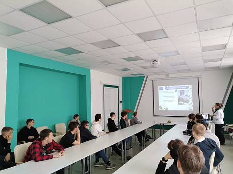 Пушкинка продолжает сотрудничество с учебными заведениями системы профессионального образования г. Томска