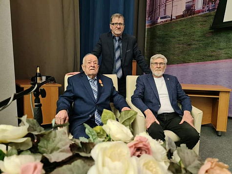 Л. Ф. Пичурин отпраздновал юбилей в Пушкинке